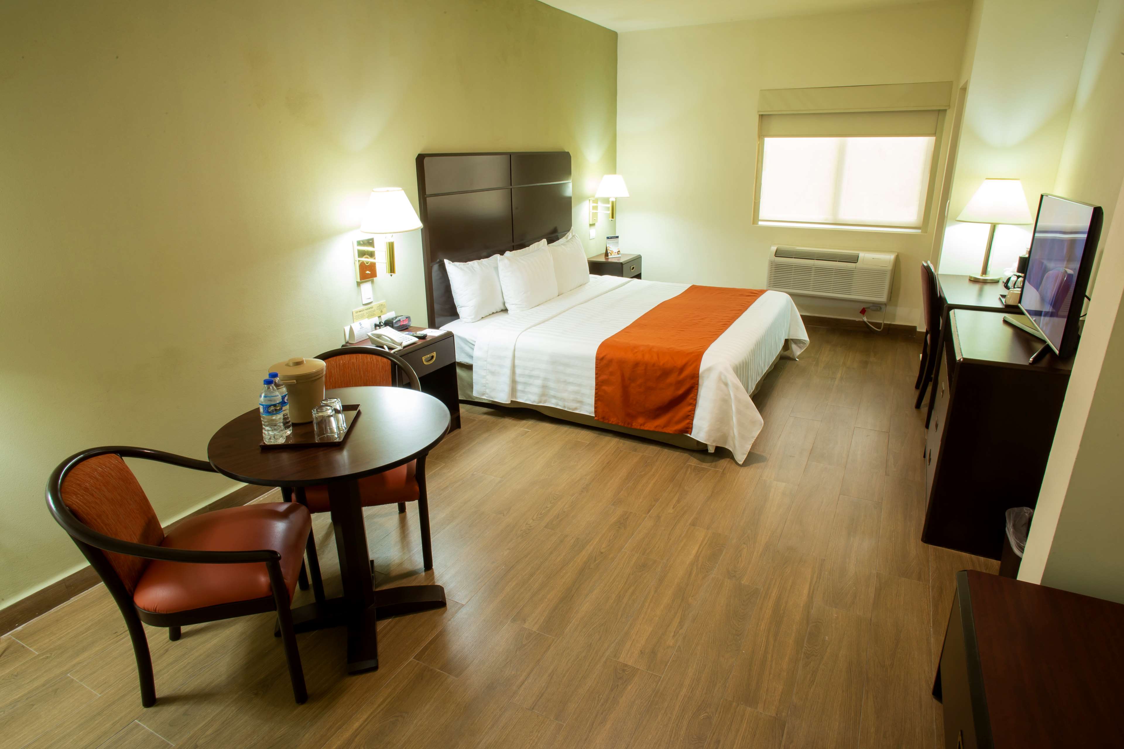Images Best Western Plaza Monterrey