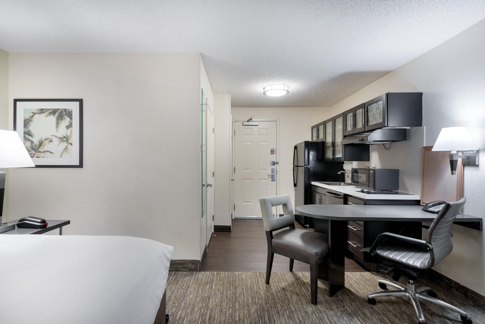 Candlewood Suites Lake Mary Photo