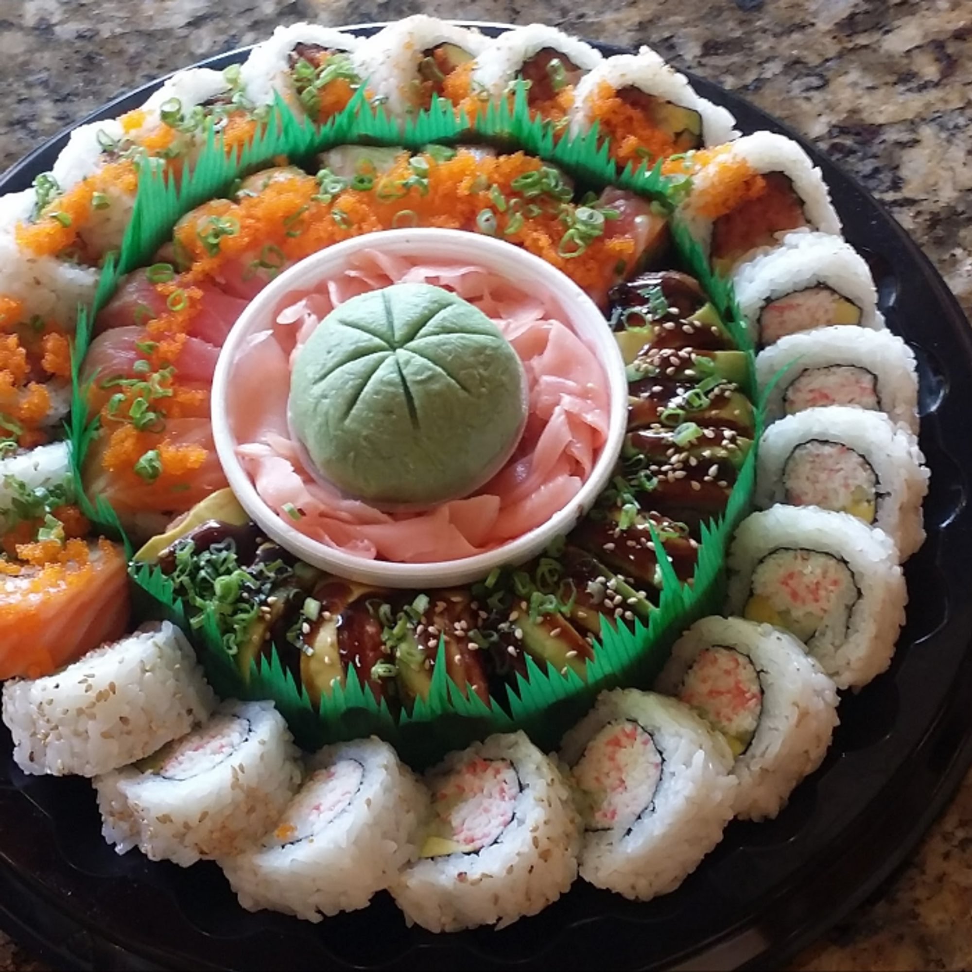 40 Pieces Mixed Rolls