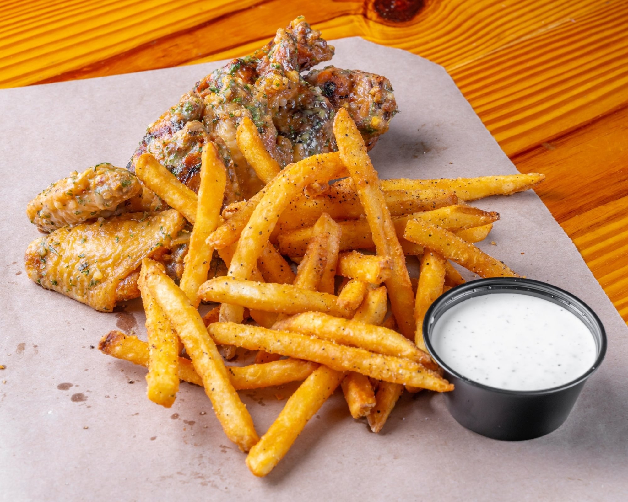 Buttery Garlic Parmesan Wings (8)
