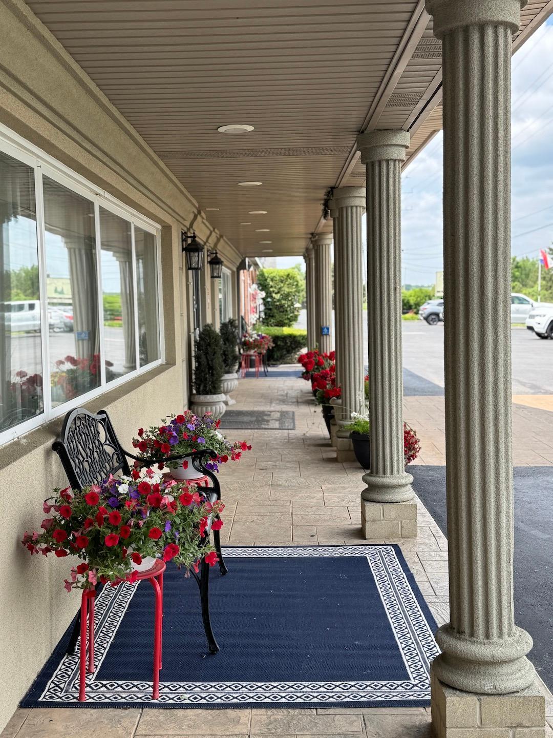 Cedar Woods Assisted Living & Memory Care Image