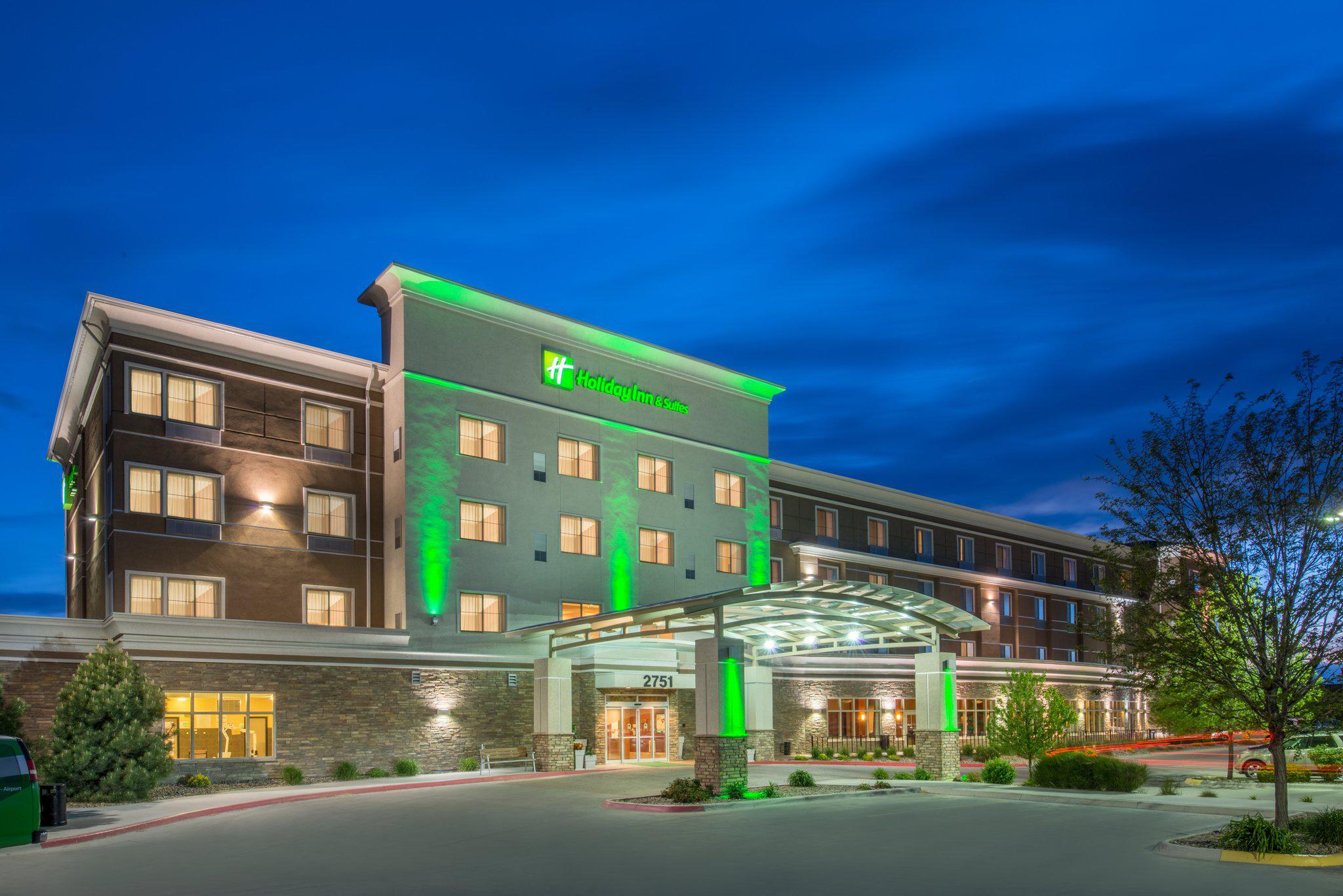 Holiday Inn & Suites Grand Junction-Airport Photo