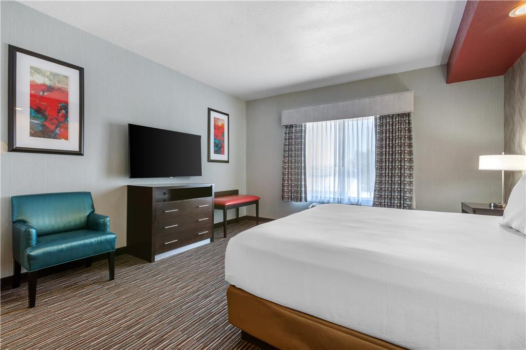 Best Western Plus Gallup Inn & Suites Image