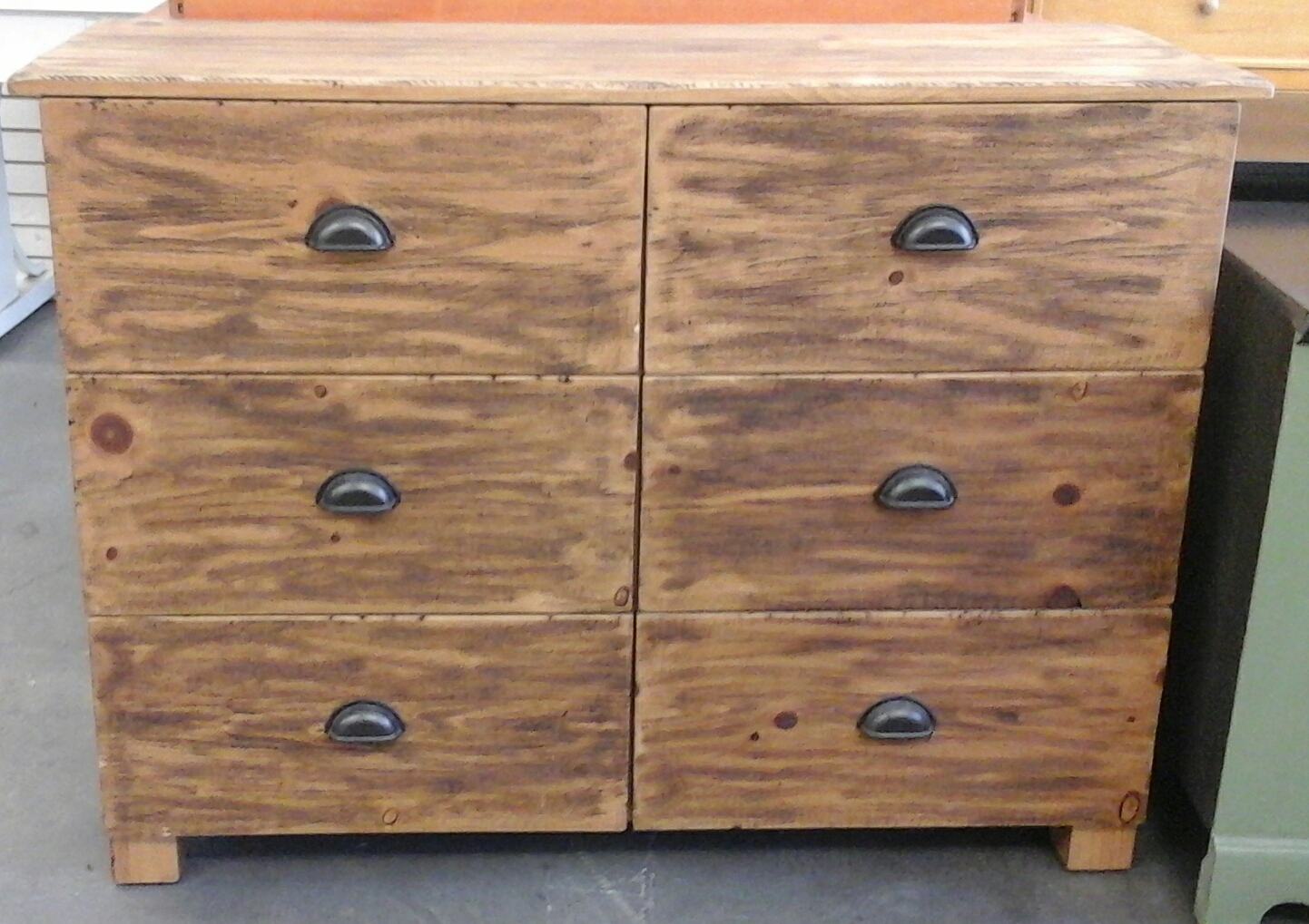 Carrillo Furniture Image