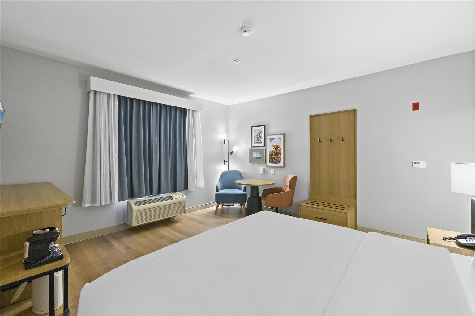 Hampton Inn & Suites Lancaster Image