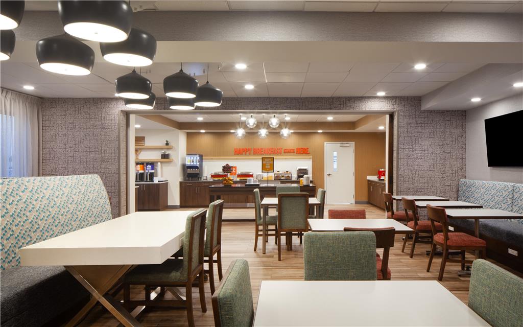 Hampton Inn Evergreen Image