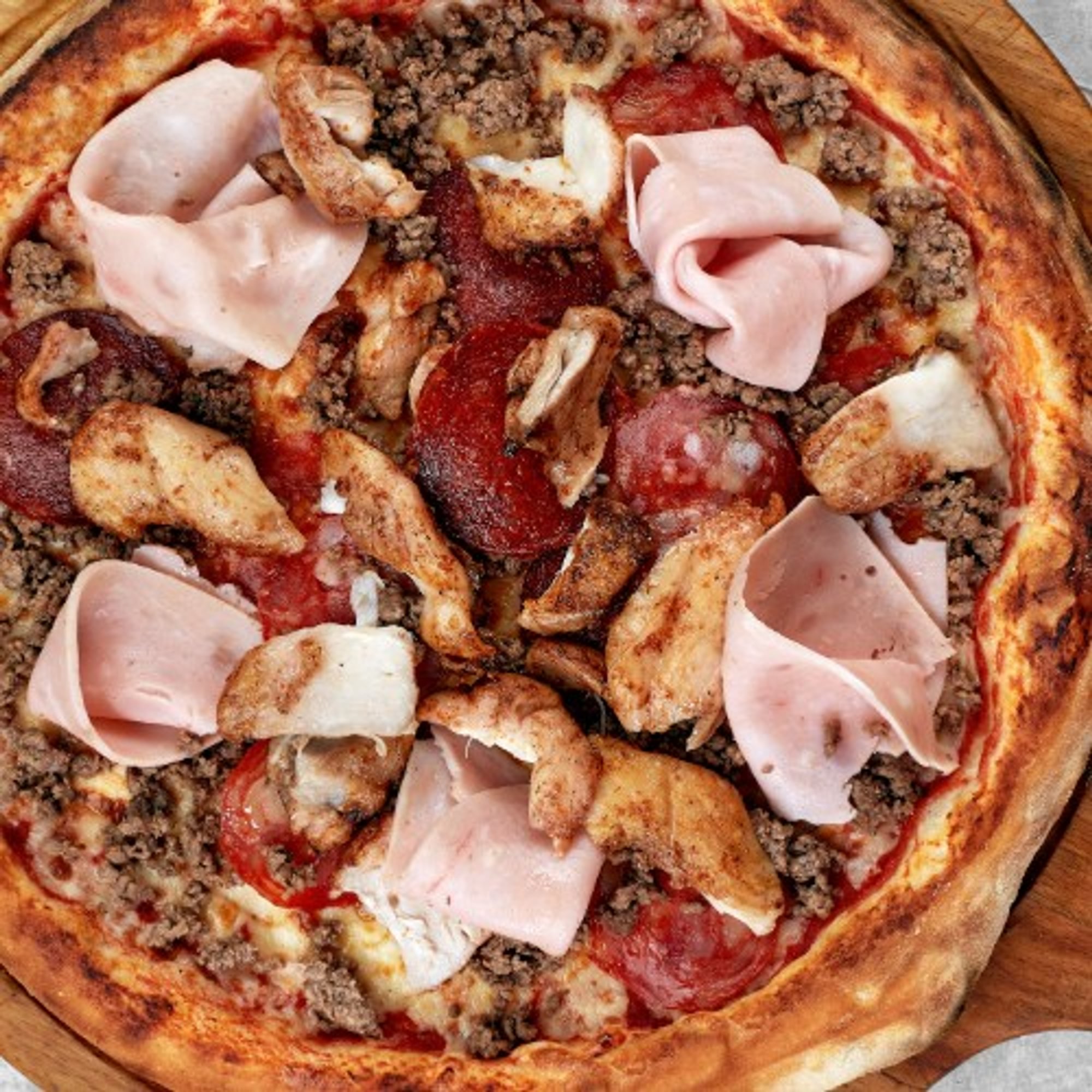Meat Lovers Pizza (16")