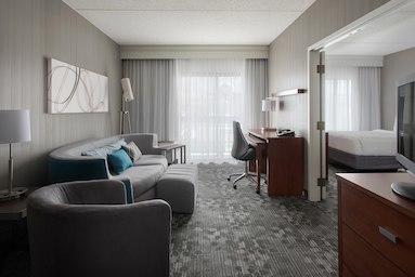 Images Courtyard by Marriott Boston Milford