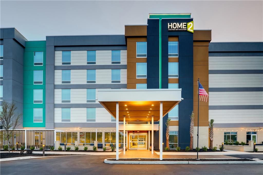 Home2 Suites by Hilton Conway Image