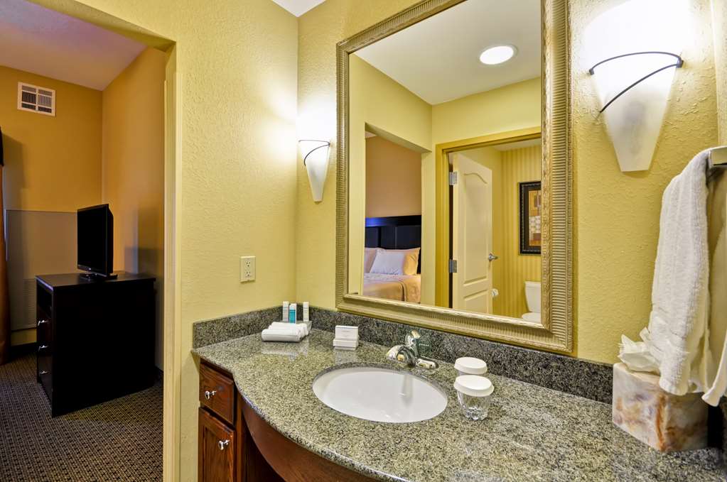 Homewood Suites by Hilton Tulsa-South Image