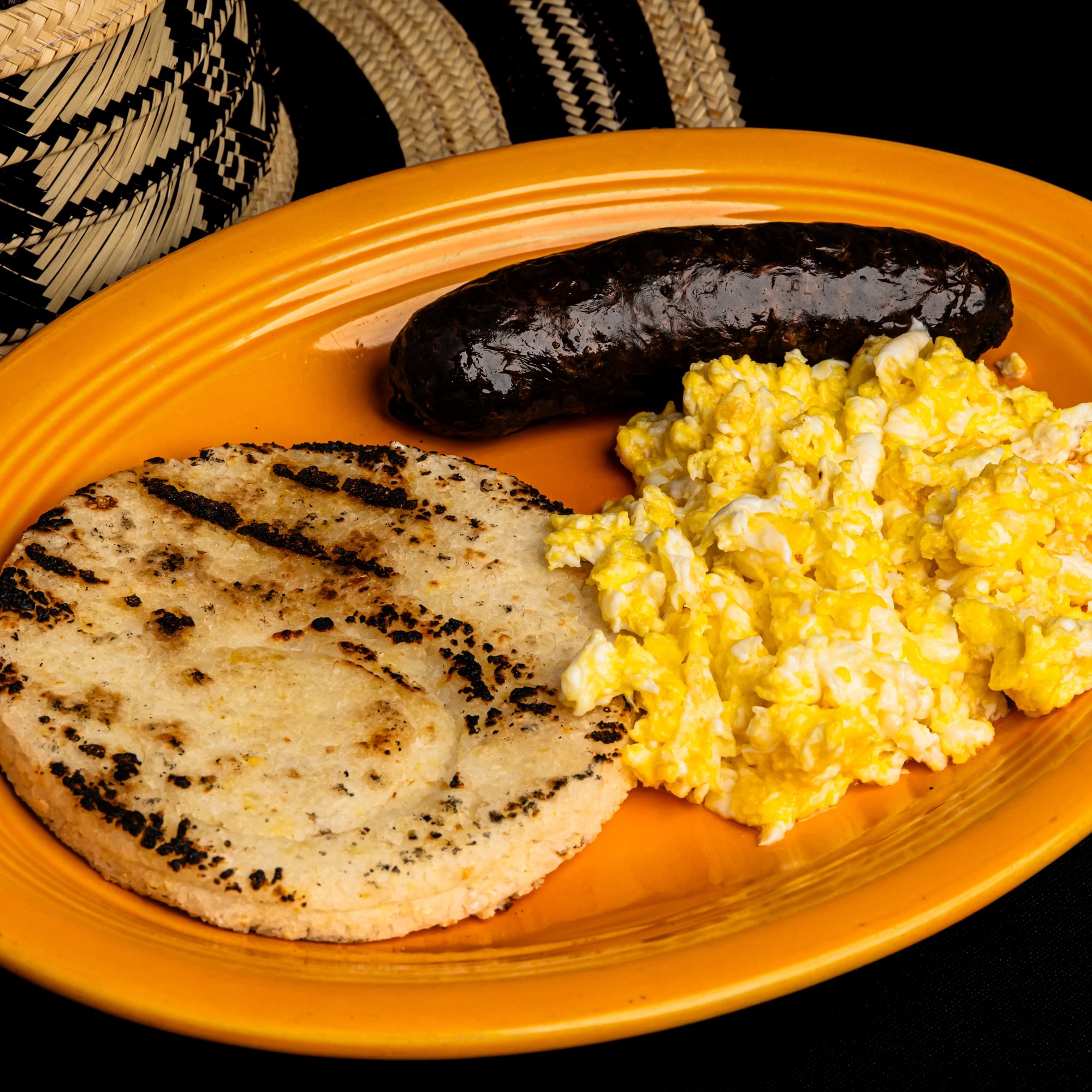 Arepa De Huevos Y Morcilla