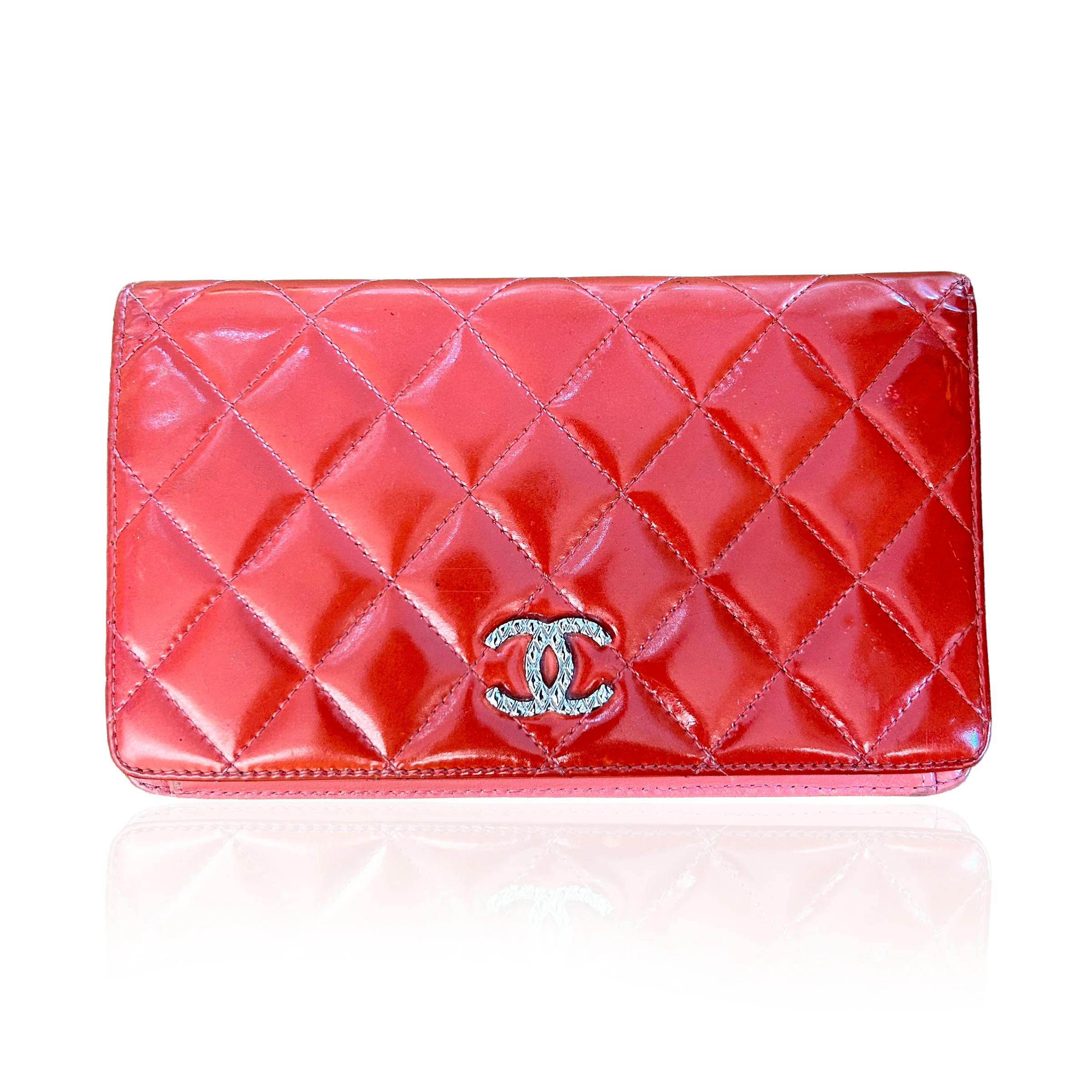 Chanel Brillitant Quilted Patent Leather Wallet