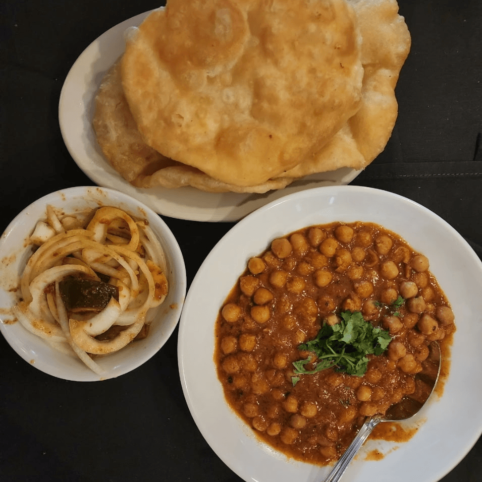 Chana Bhatura