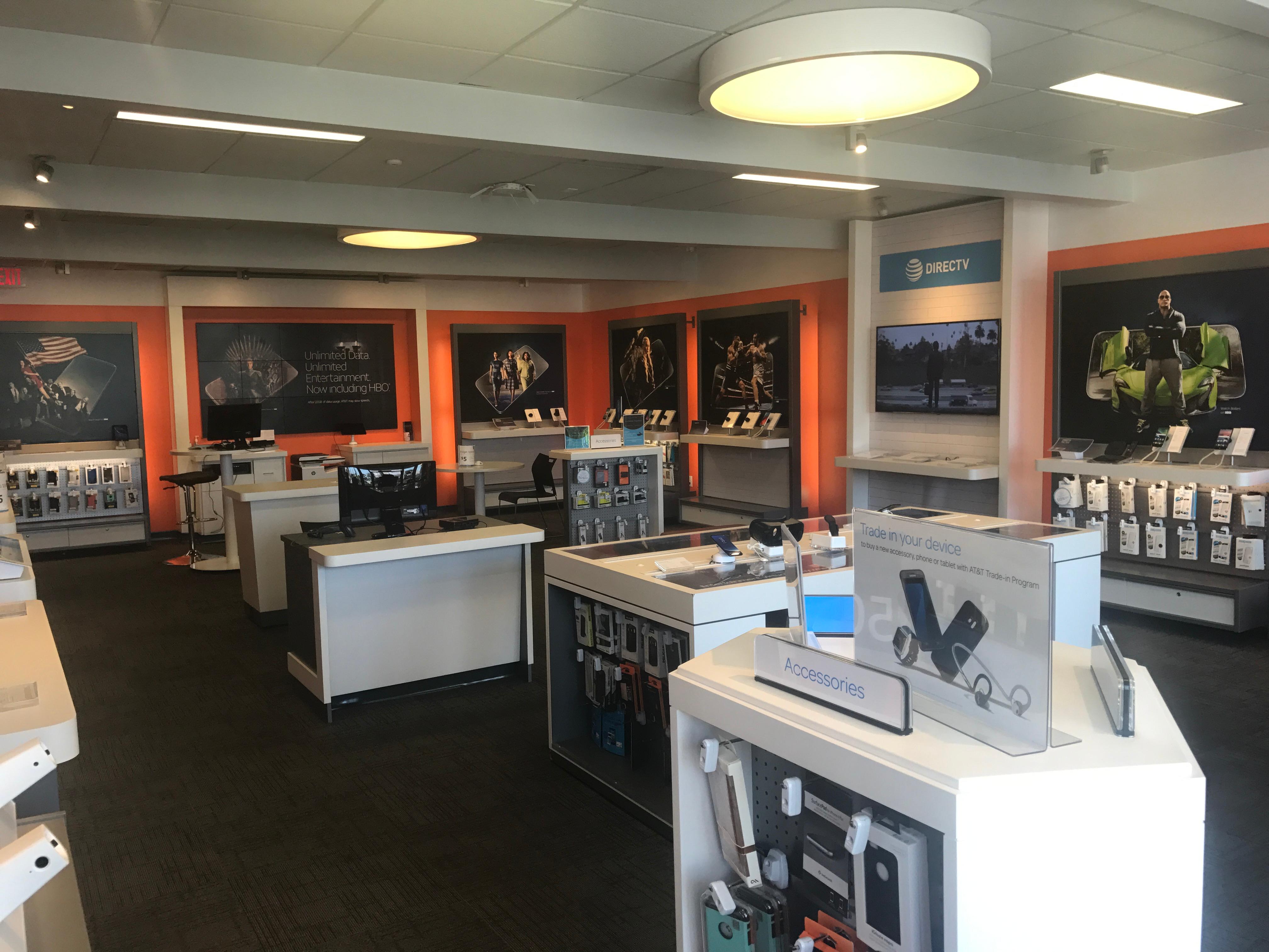 AT&T Store Photo