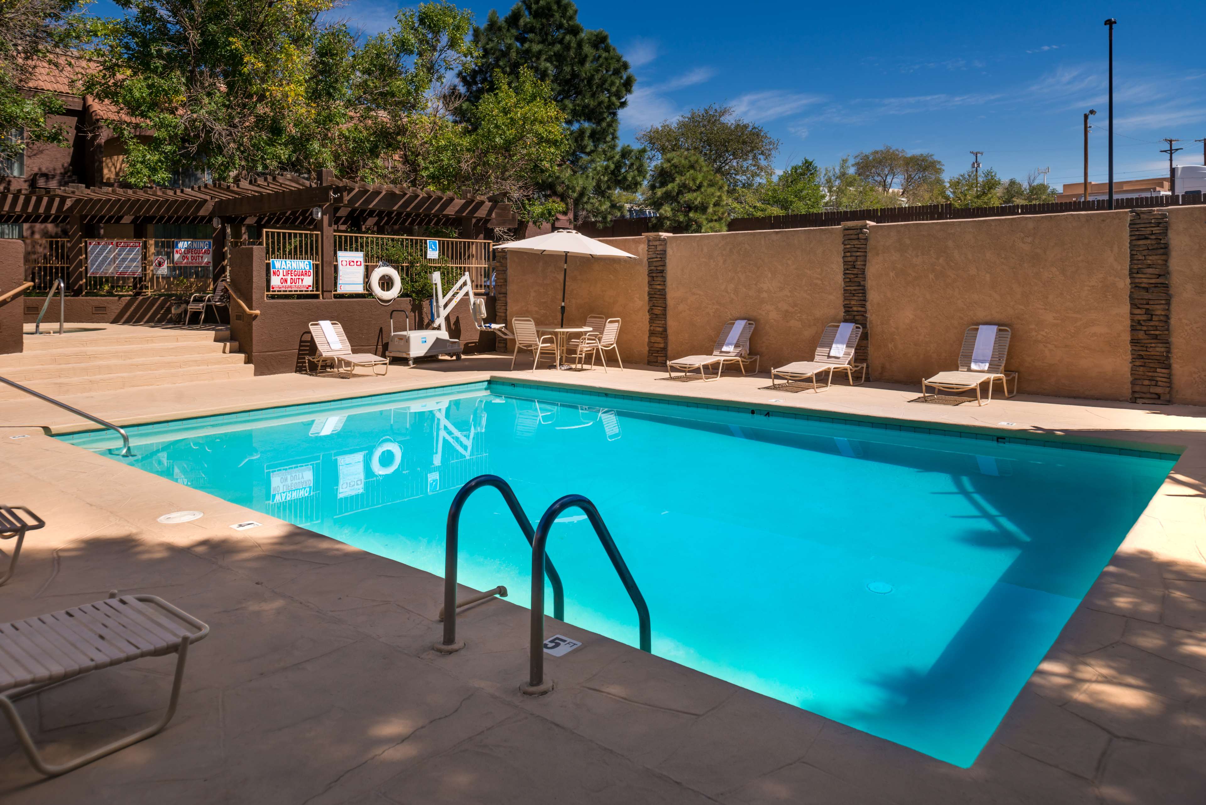 Best Western Airport Albuquerque Inn Suites Hotel & Suites Photo