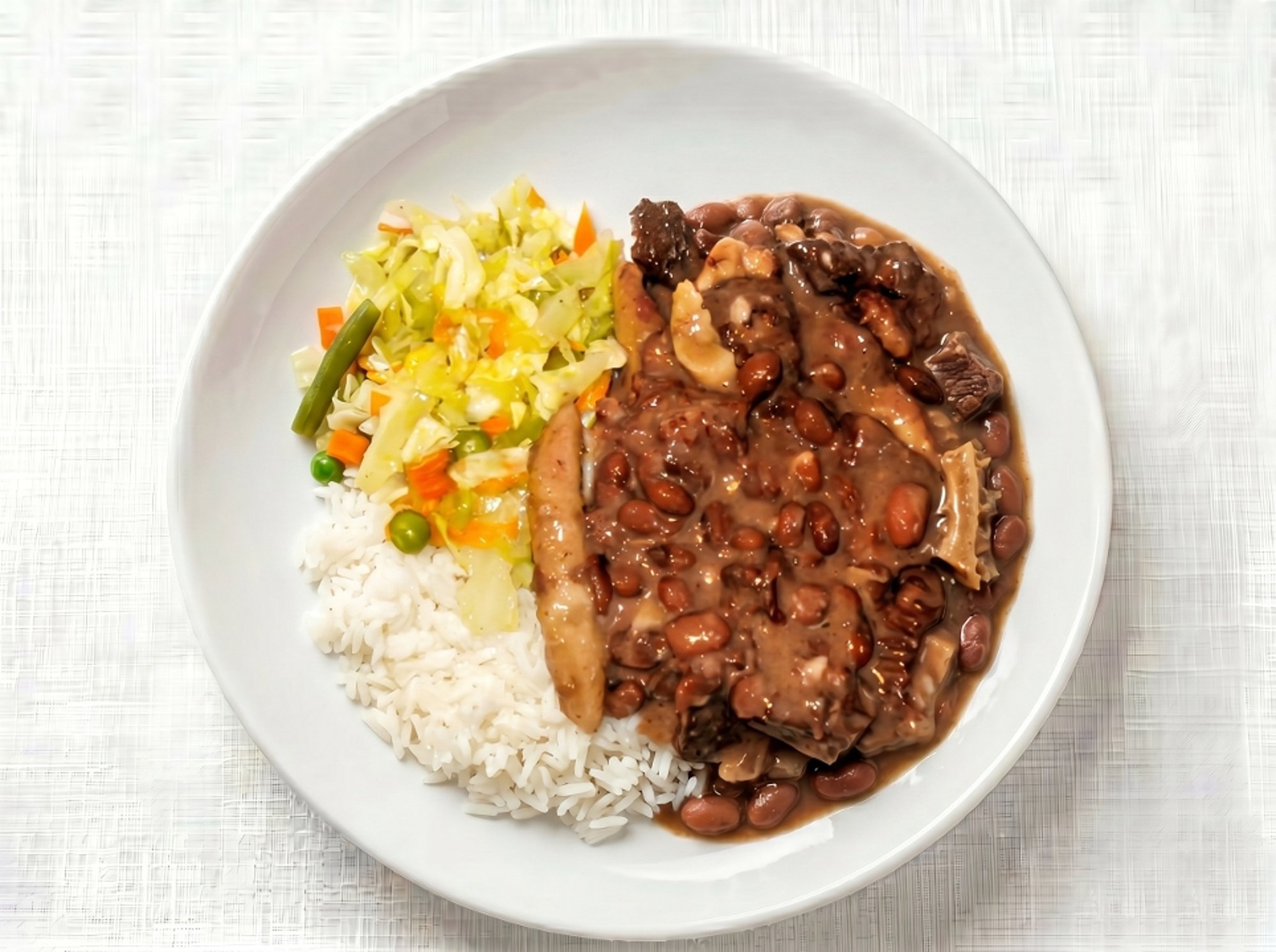 Medium Stew Peas (Pigtail) and Salt Beef