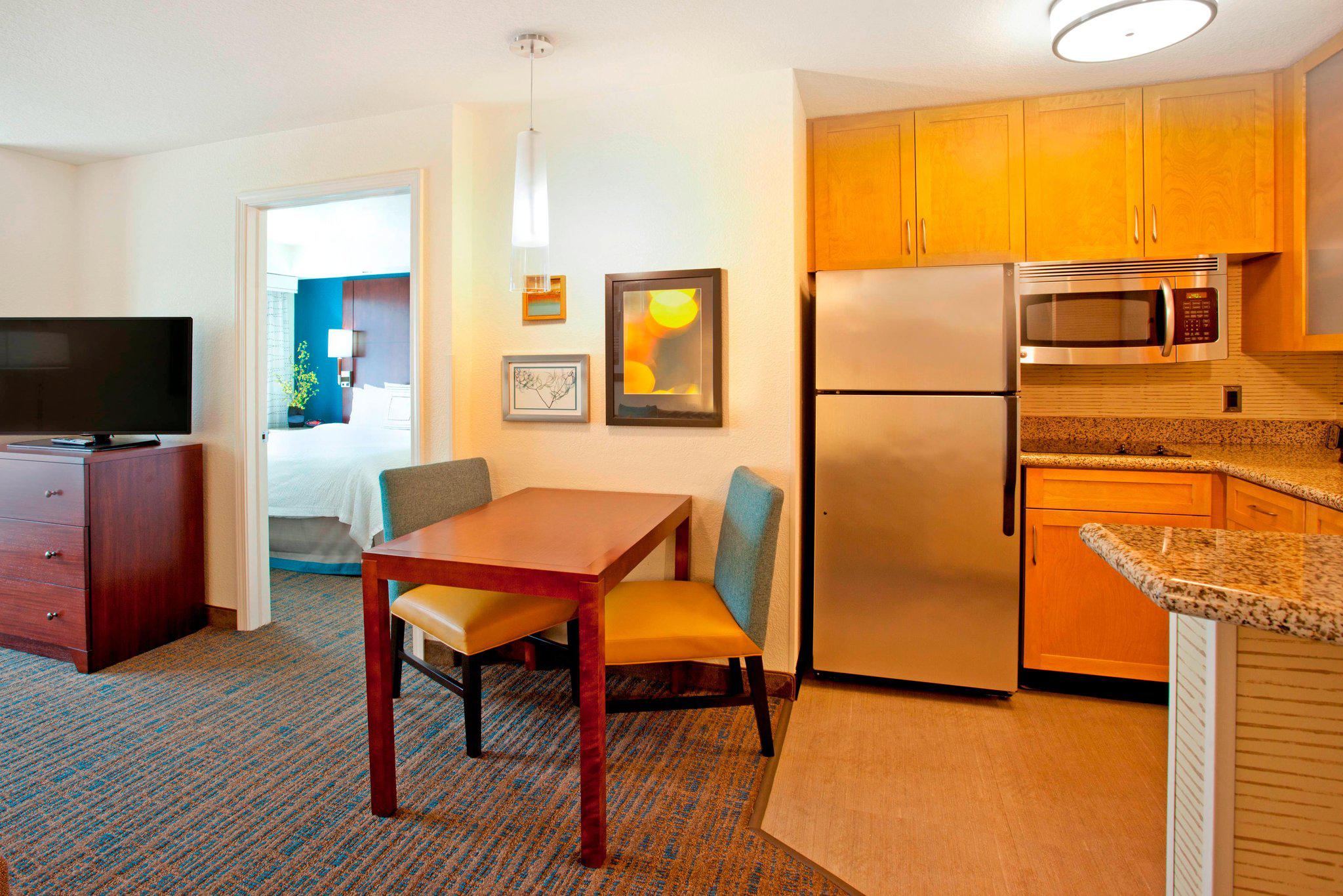 Residence Inn by Marriott Portland Airport at Cascade Station Photo