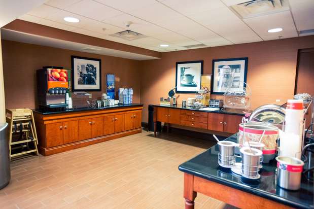 Images Hampton Inn & Suites Blairsville