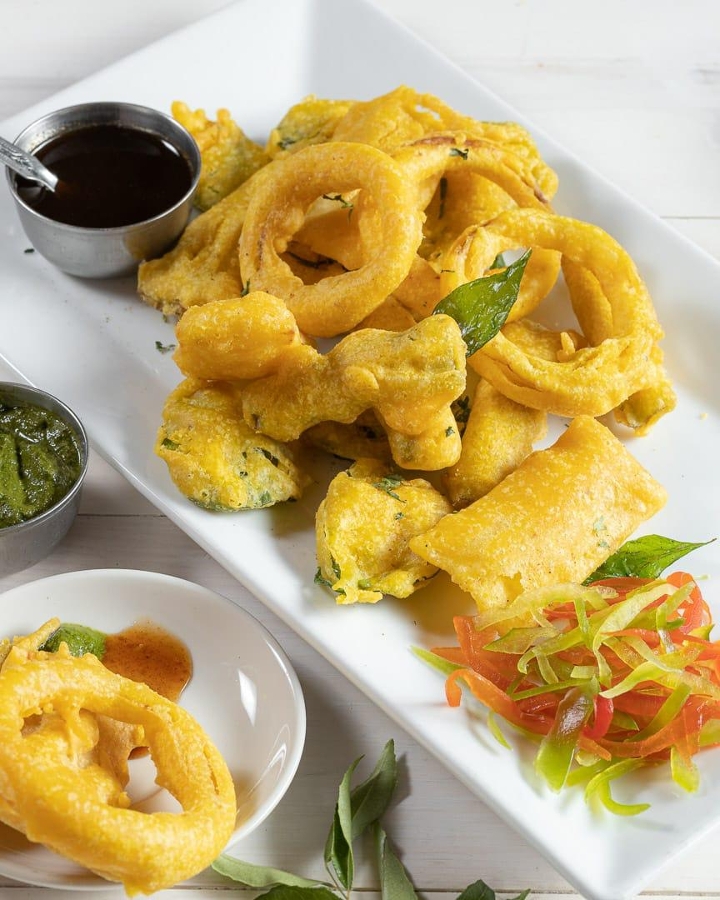 Vegetable Pakoras (V)