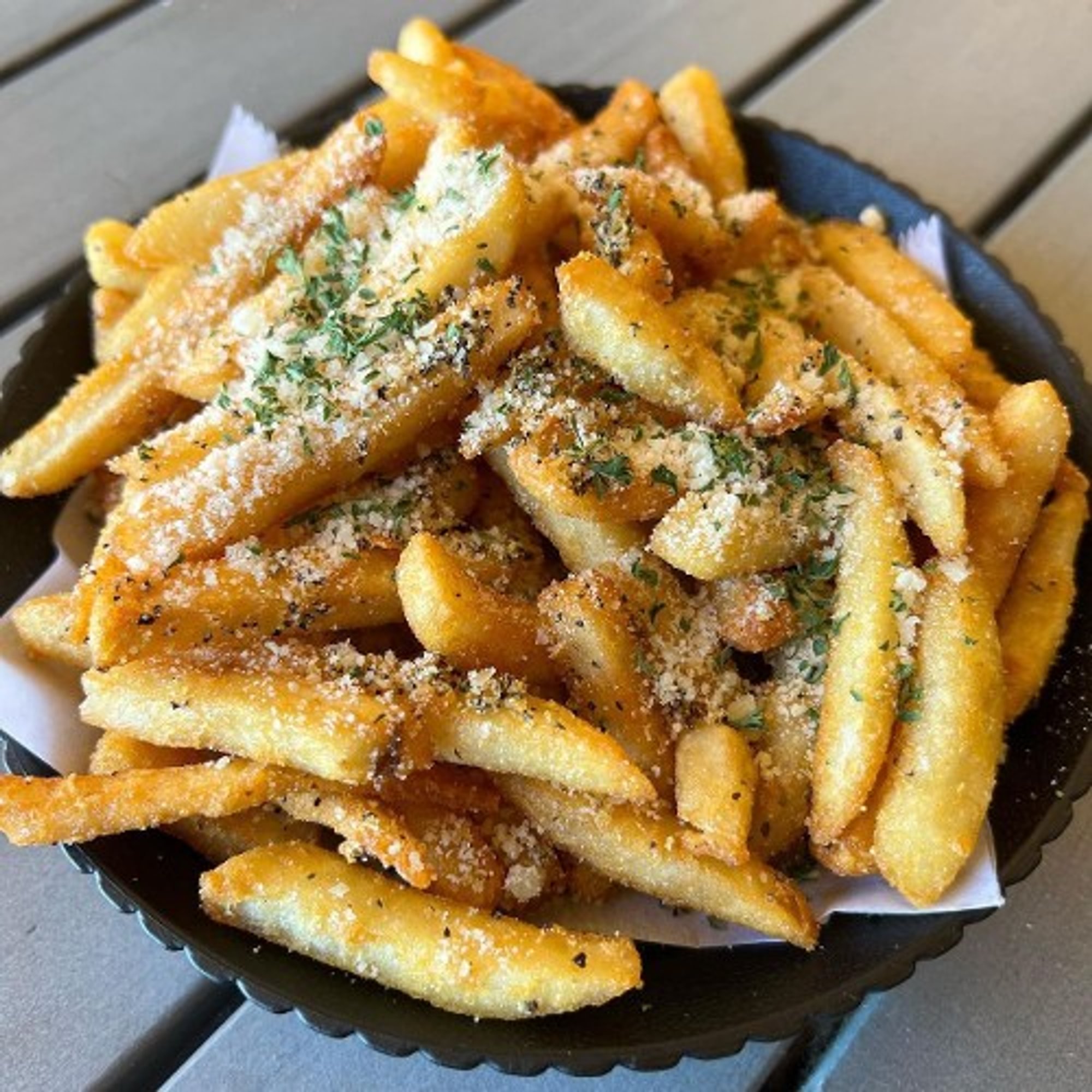 Garlic Fries / Khoai Tây Chiên Tỏi