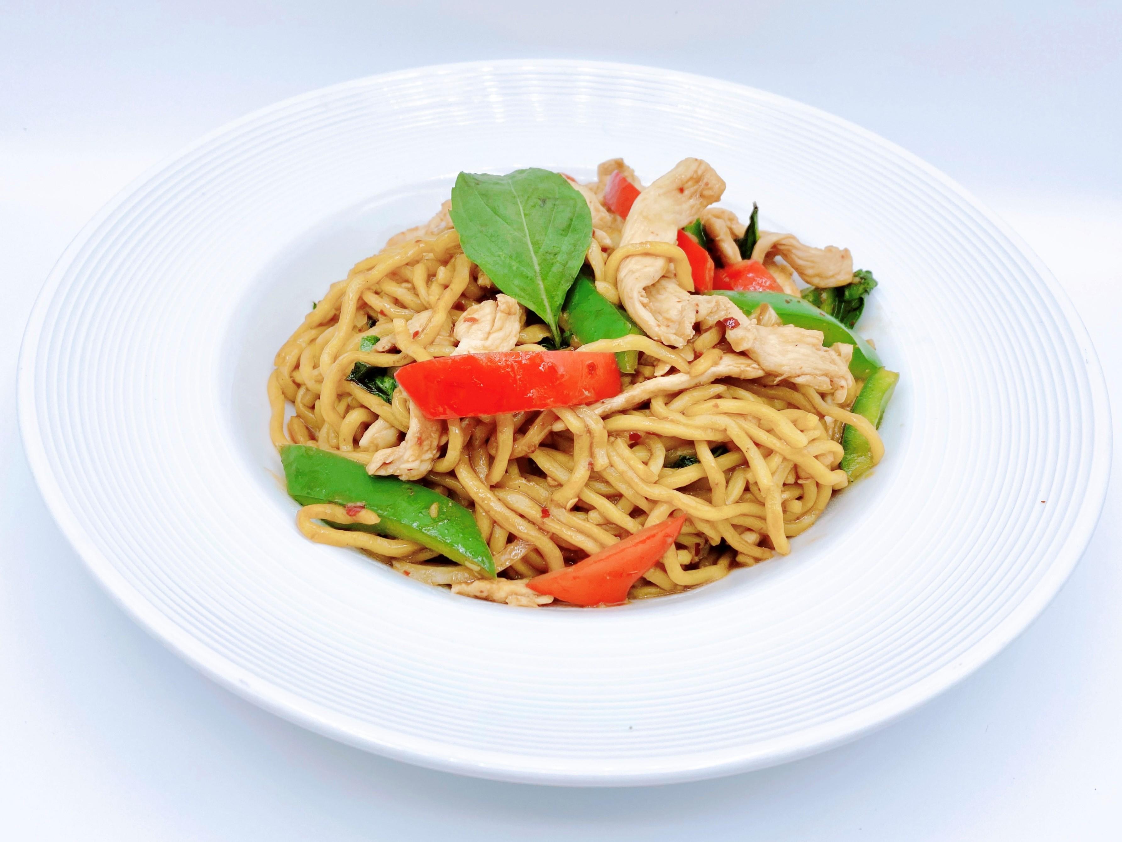 Lo Mein Drunken Noodle