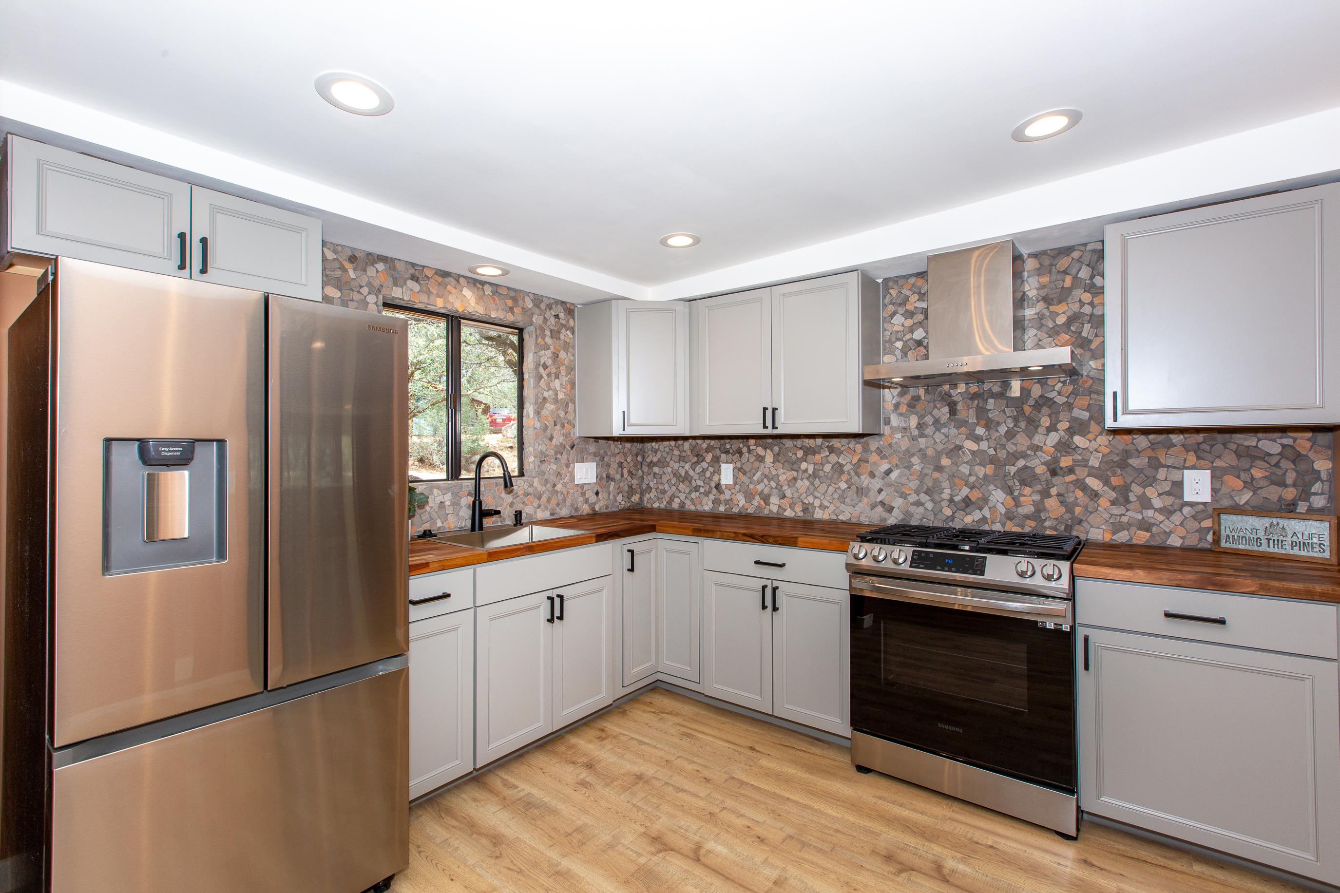 Burk Homes & Construction, LLC Image