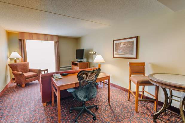 Images Hilton Garden Inn Manchester Downtown