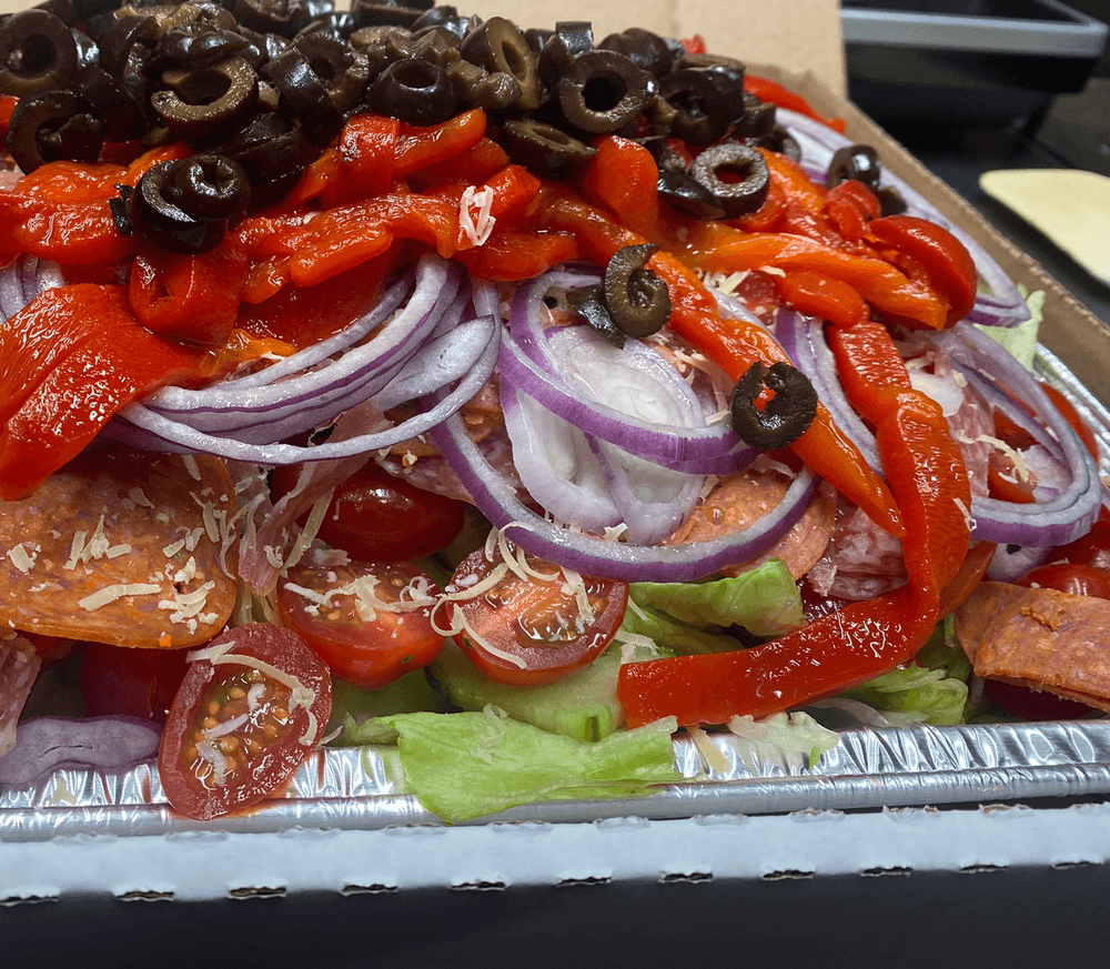 Antipasto Salad (Table Size Serves 4-6)