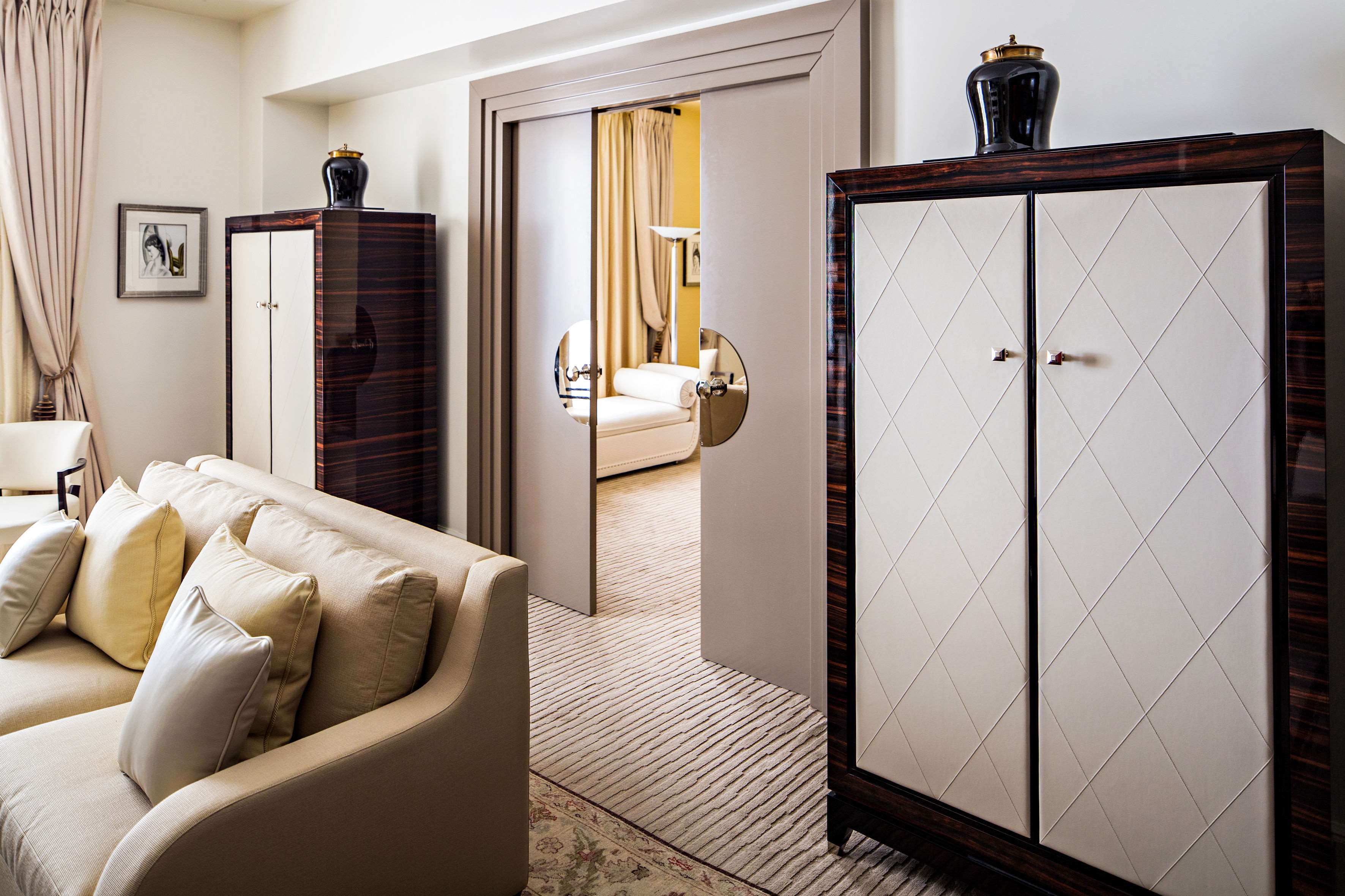 Images Prince de Galles, a Luxury Collection Hotel, Paris