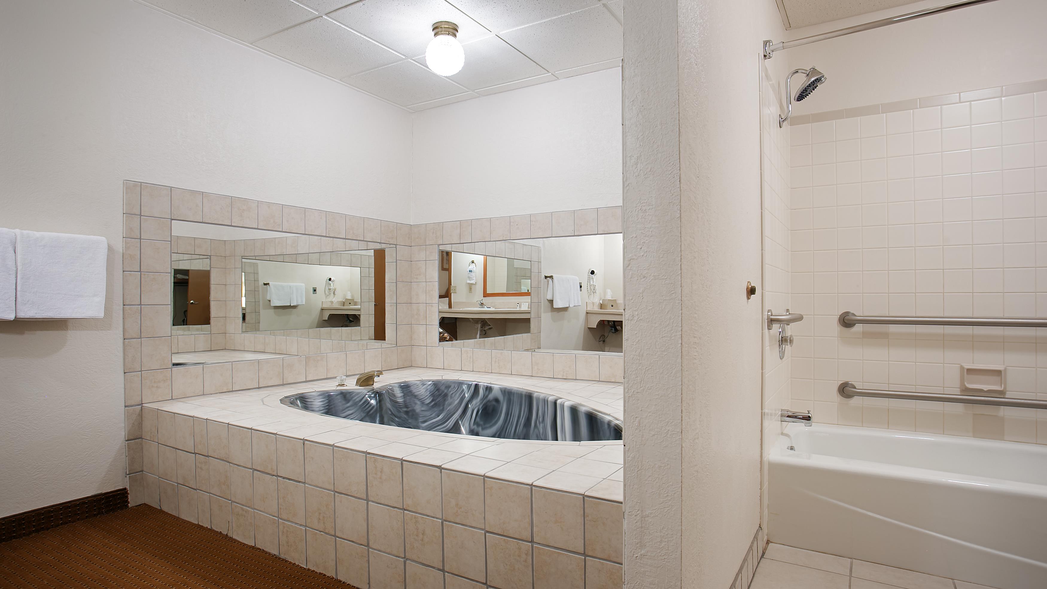 Best Western Red Coach Inn Image