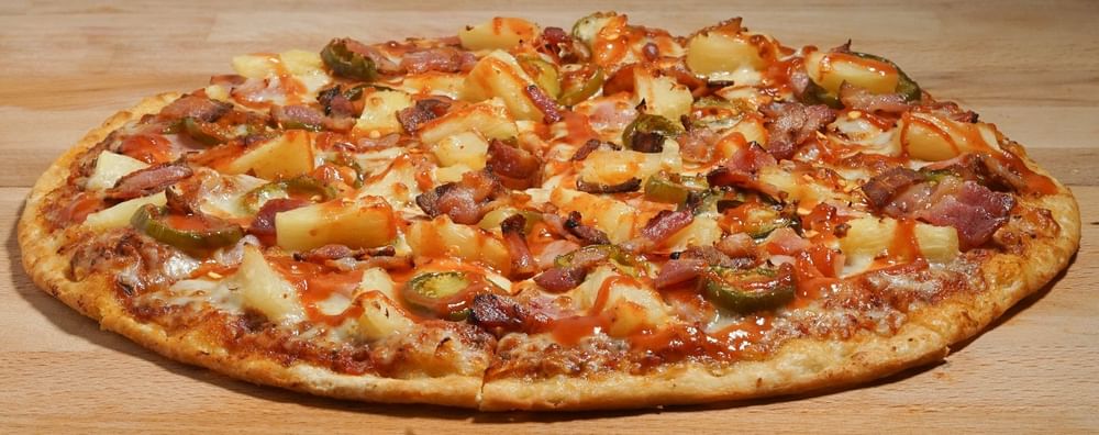 Hot Hawaiian Pizza
