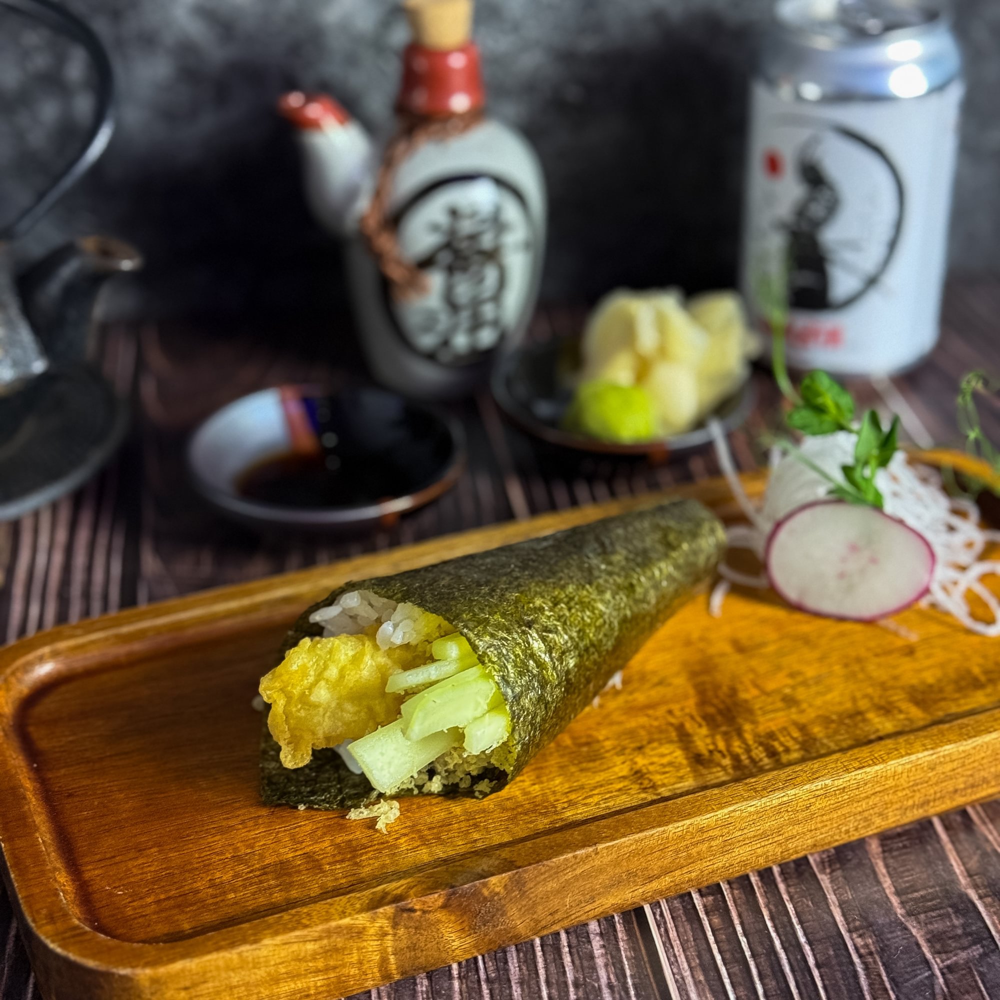 Rock & Roll Hand Roll
