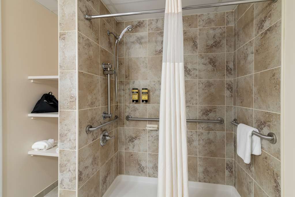 Best Western Plus Plattsburgh Image