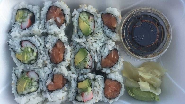 California Roll & Salmon Roll