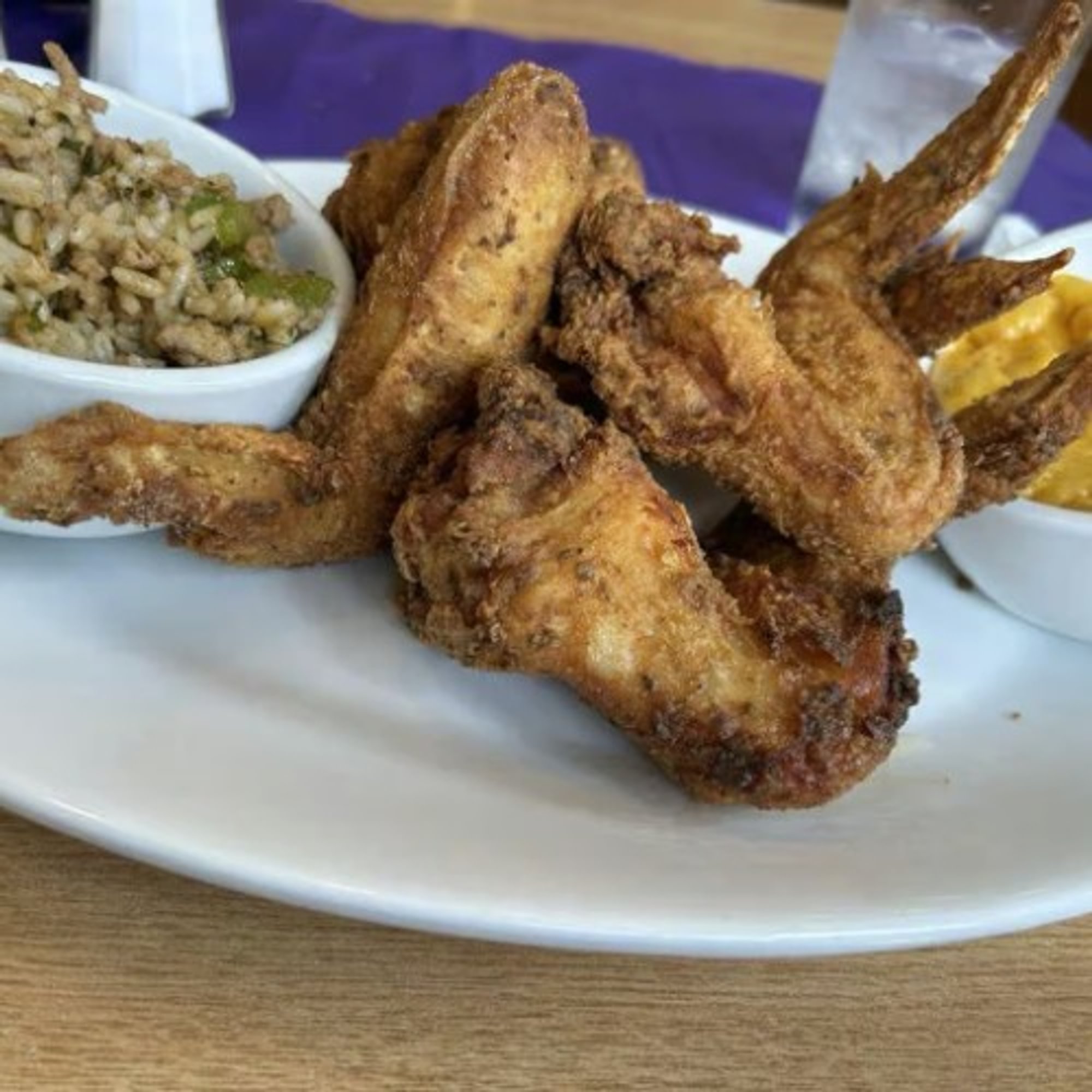 Elisha's Fried Chicken Platter (Four Wings)