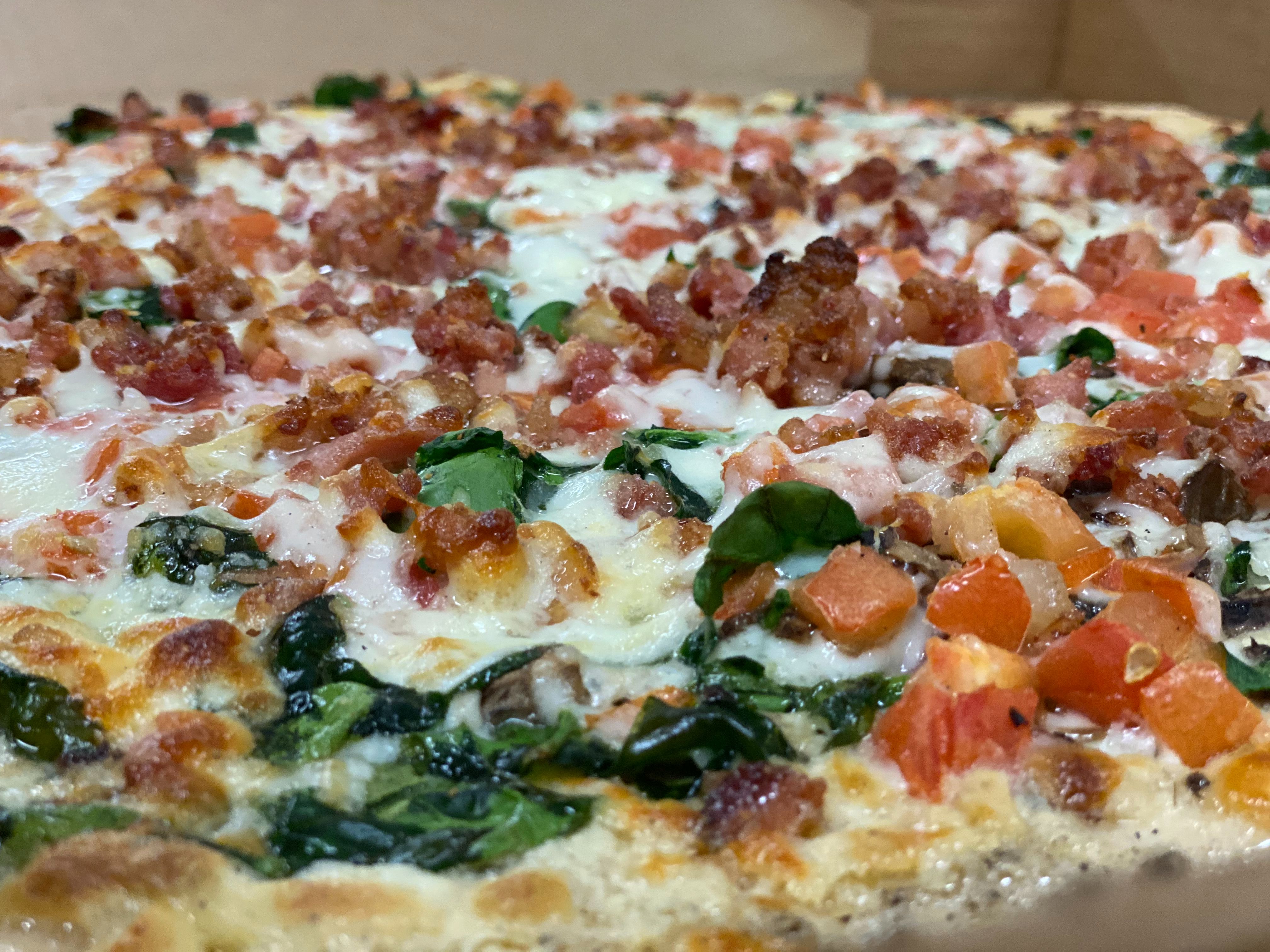 Lisa Yoder State Farm Pizza (BLT PLUS SOME Mmmm)