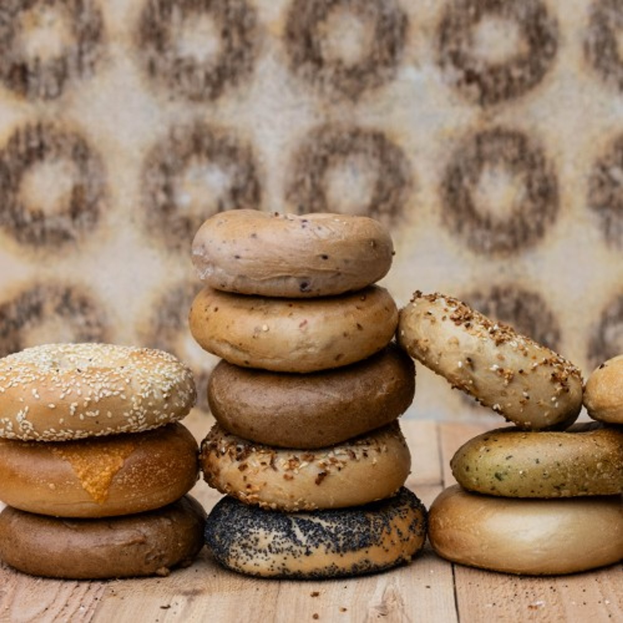 DOZEN Bagels