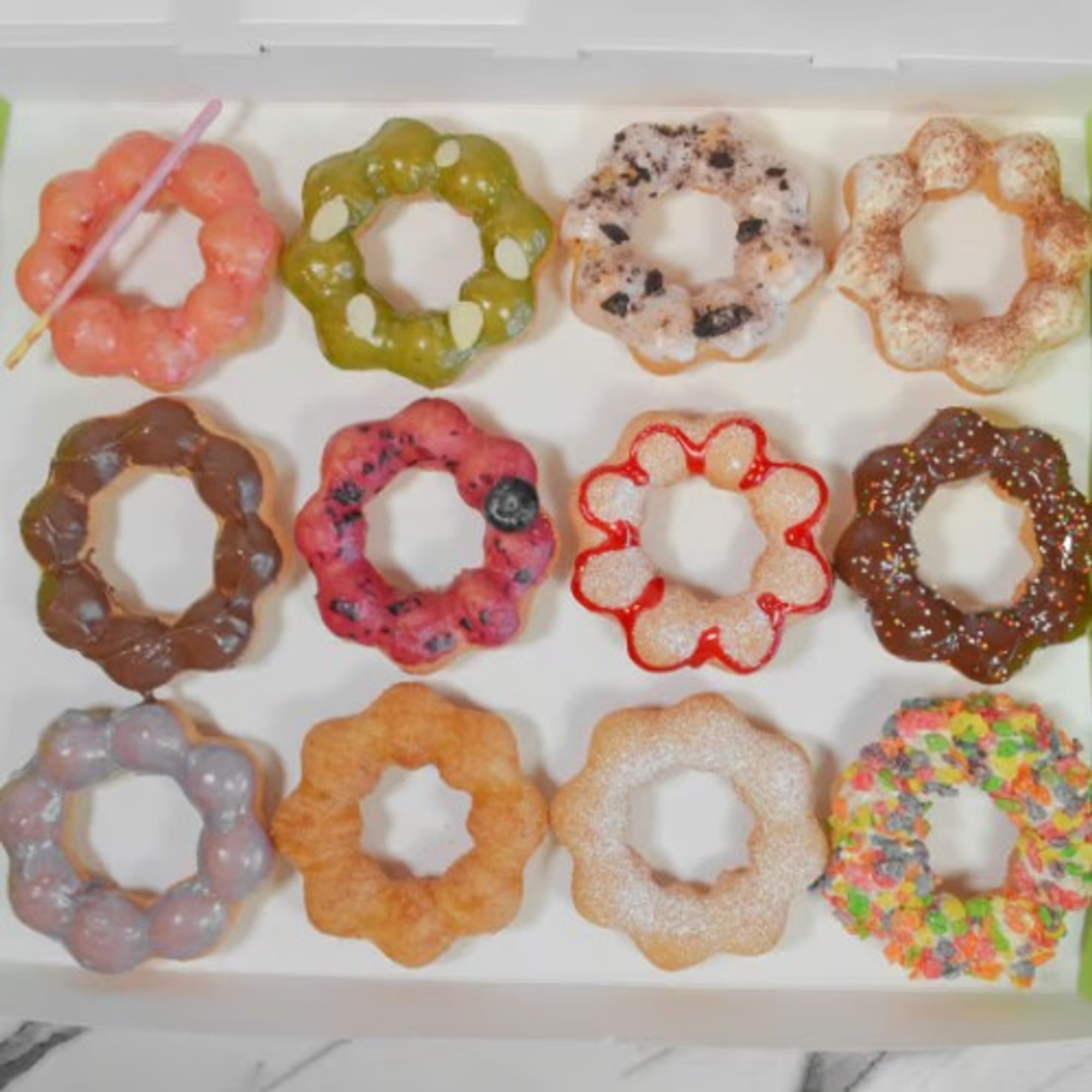12 Mochi Donuts