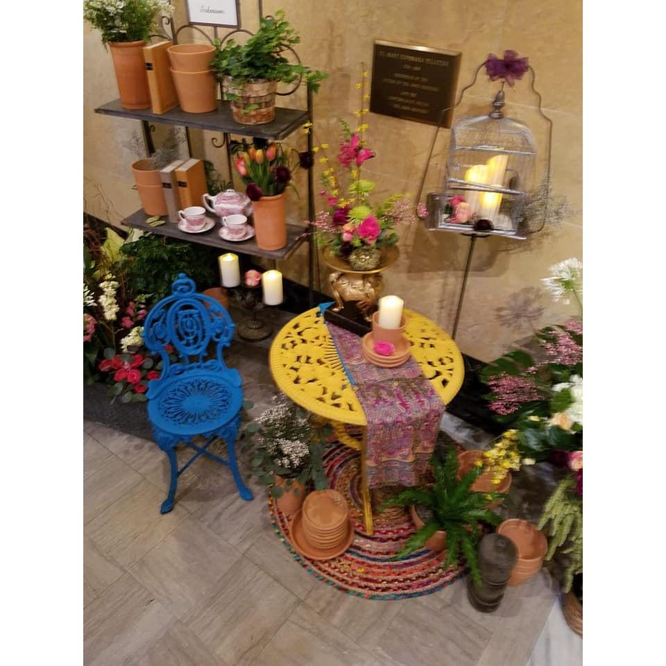 Ou´ La La Designs Logo