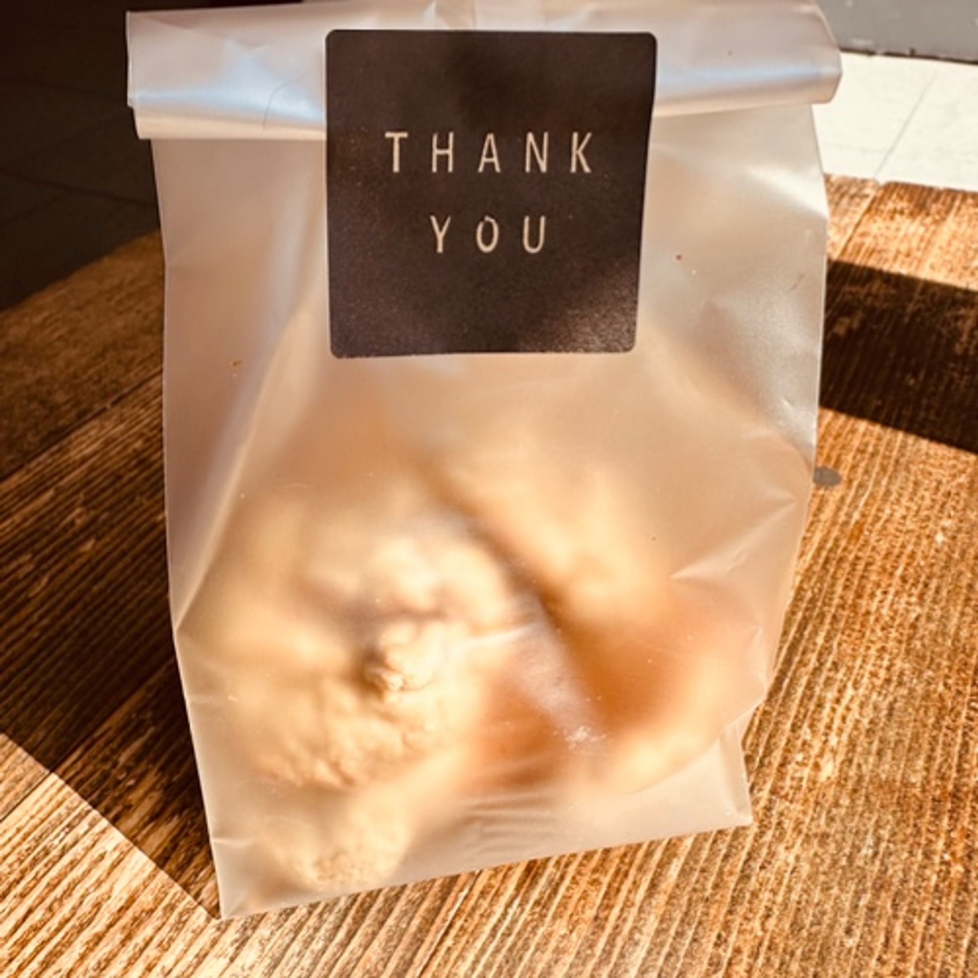 5pieces chocolate chip cookie bag