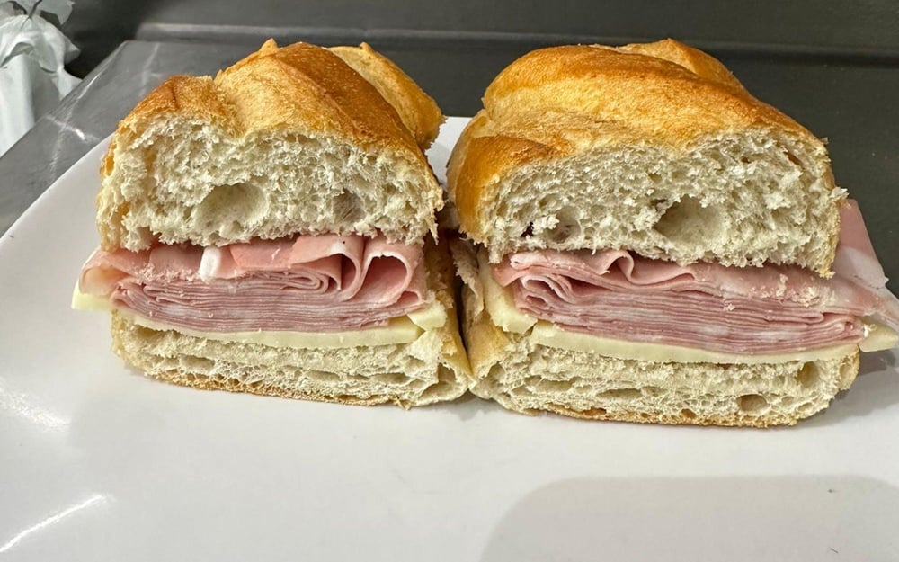 Genziana Panino