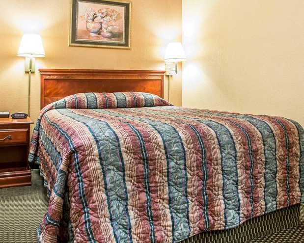 Images Econo Lodge