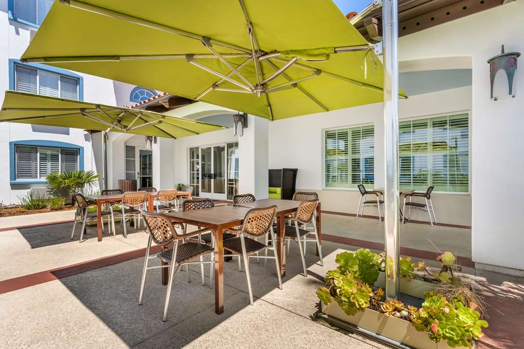 Best Western Plus Capitola By-the-Sea Inn & Suites Image