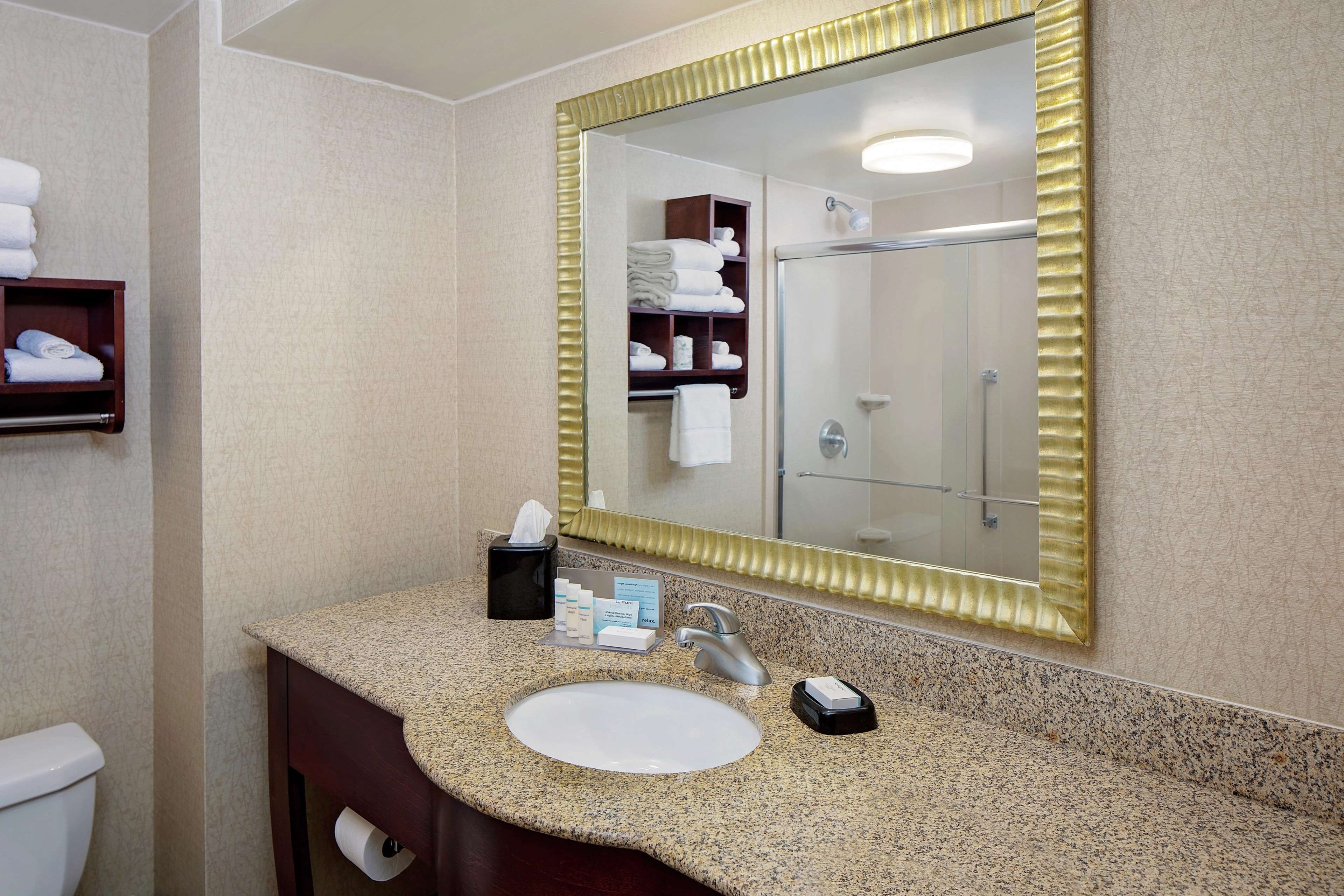 Hampton Inn Philadelphia/Willow Grove Photo