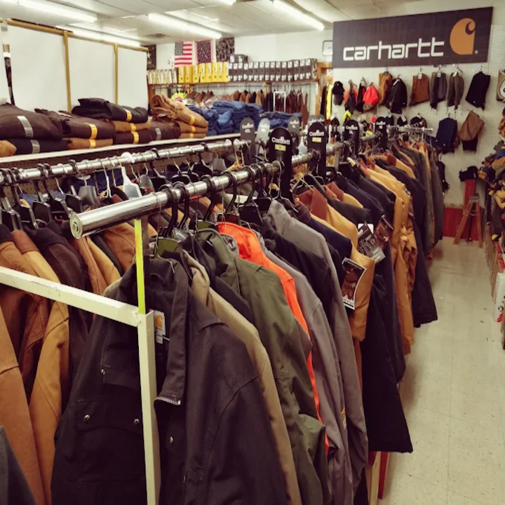 Mac's Thrifty Store Image