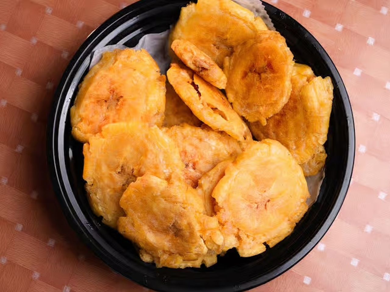 Tostones | Fried green plantains