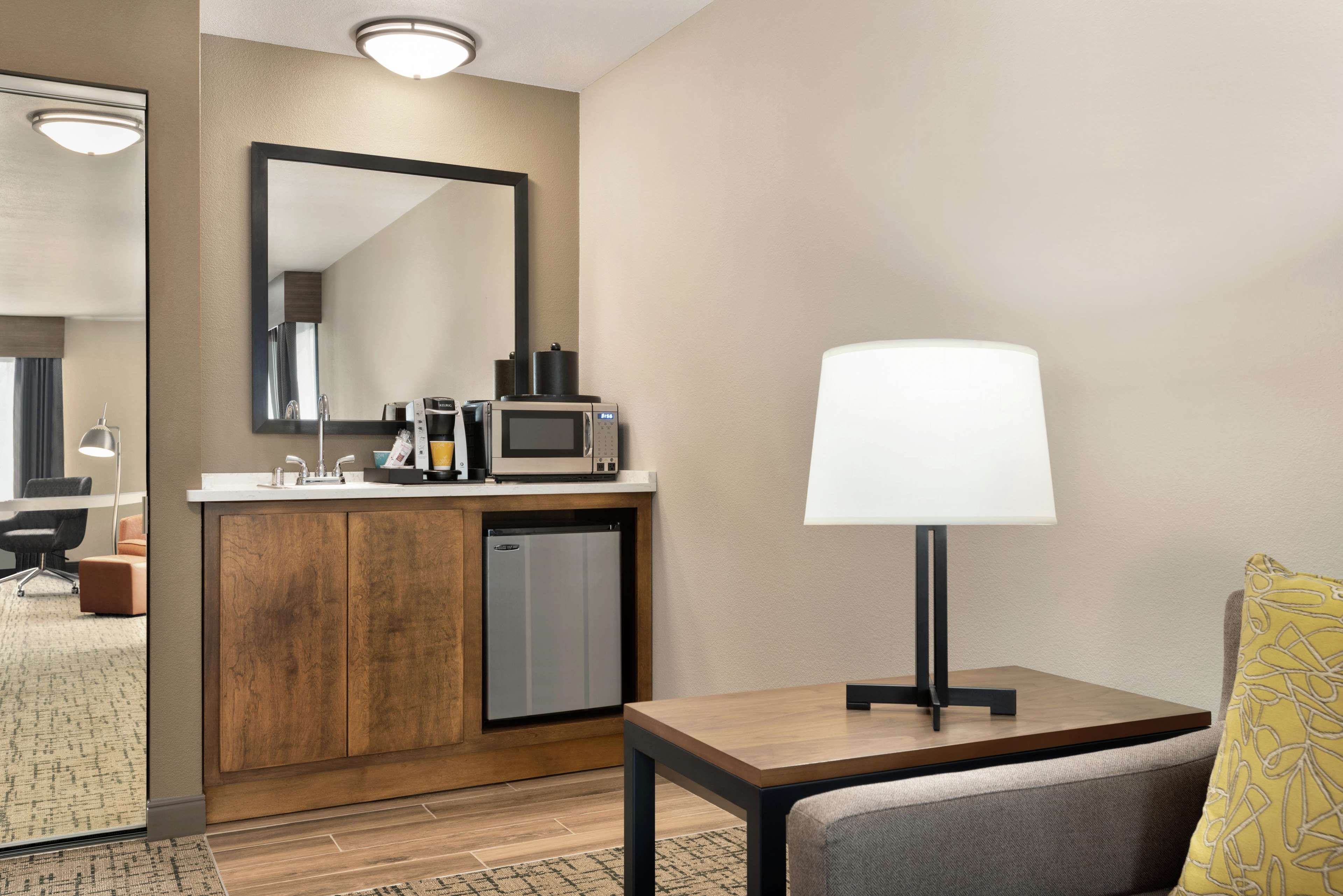 Hilton Garden Inn Dubuque Downtown 1801 Greyhound Park Drive