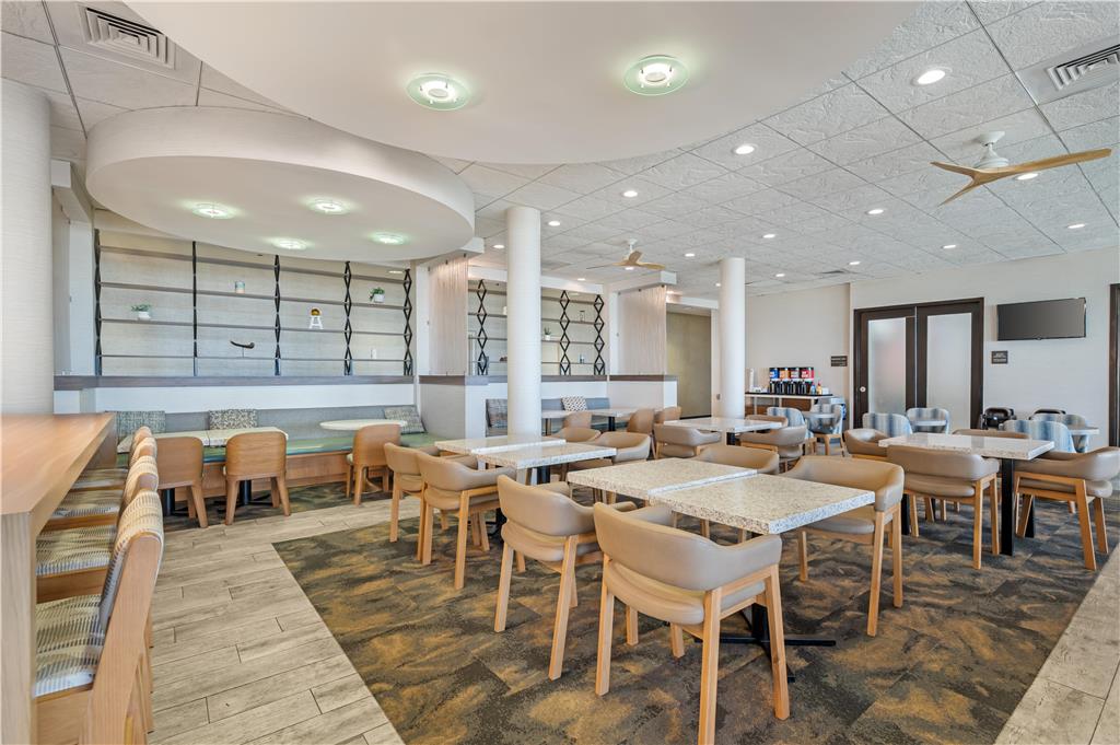 Hampton Inn Virginia Beach-Oceanfront North Image