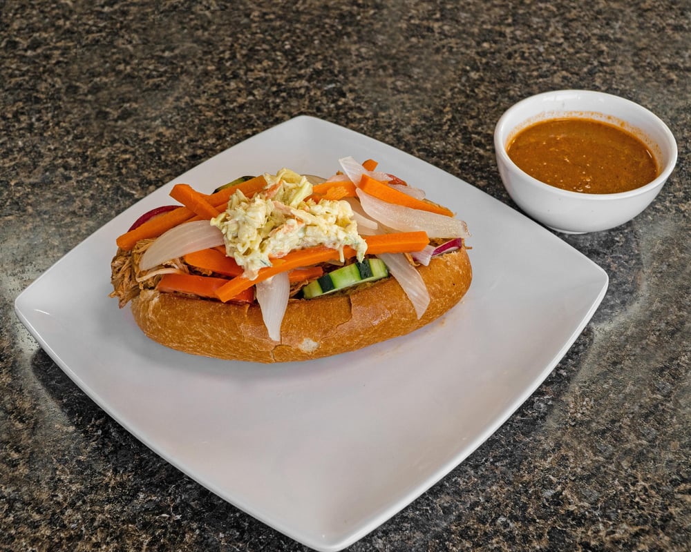 Pan Con Pollo