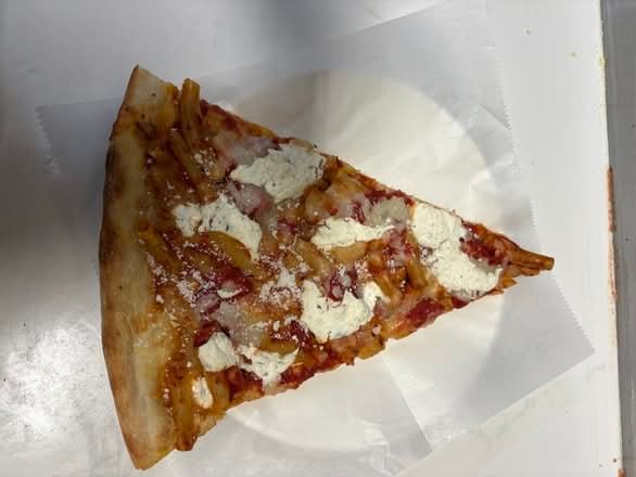 Baked Ziti Slice